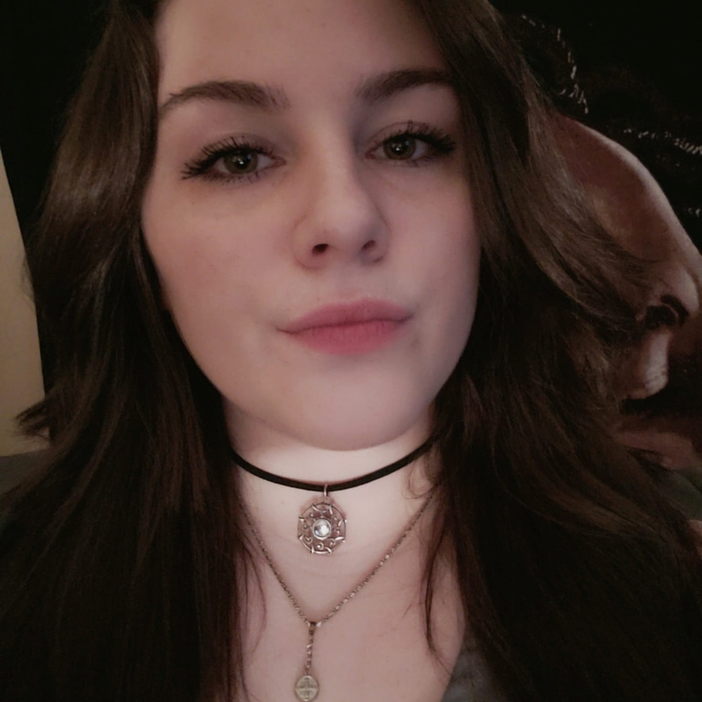 Meet your Posher, Mercedes